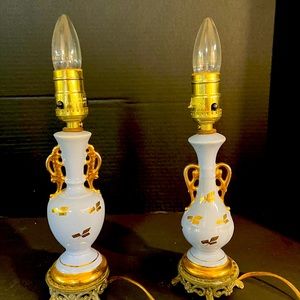 Pair Of Fabulous periwinkle petite Vintage Lamps